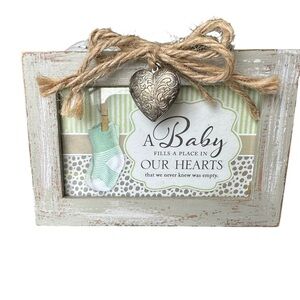 NWOT Baby Keepsake Wind Up Music Box